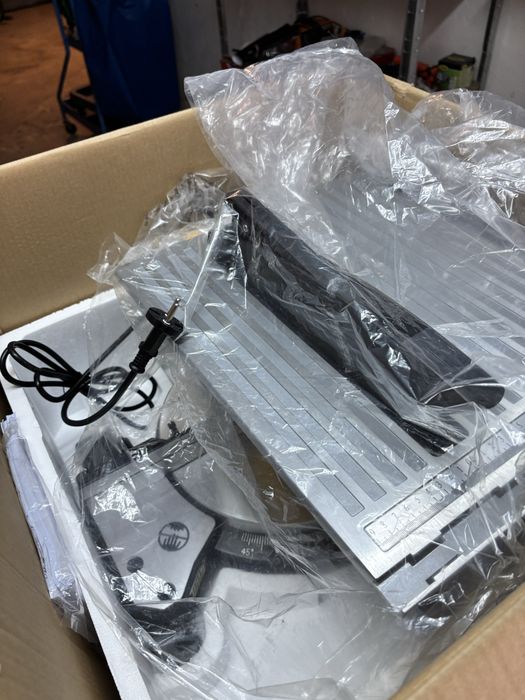 Maquina de corte duplo