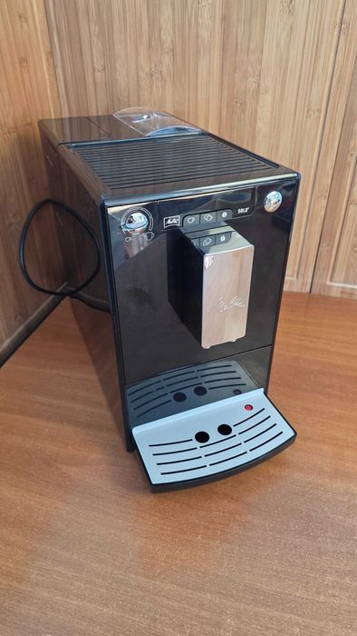 Melitta E950-201 - Ekspres do kawy