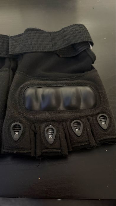 Vendo Luvas Taticas Pretas