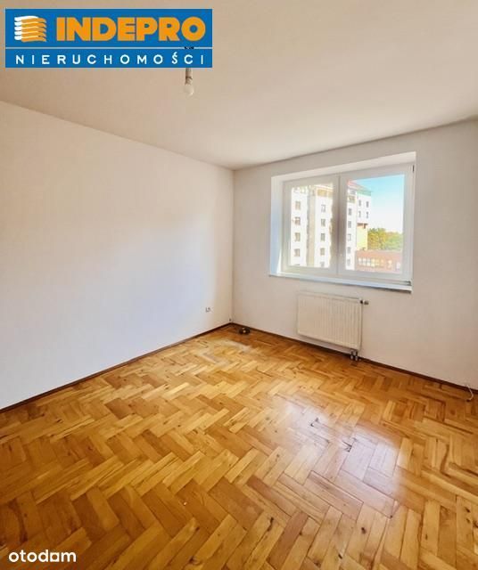 3 pokojowe, 2 łazienki, przestronne mieszkanie