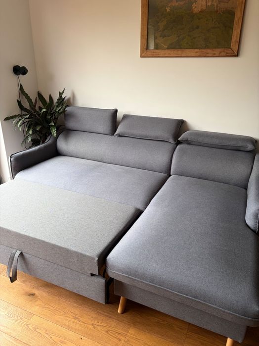Narożnik Miuform rozkładany 240x140 cm szary – funkcja spania