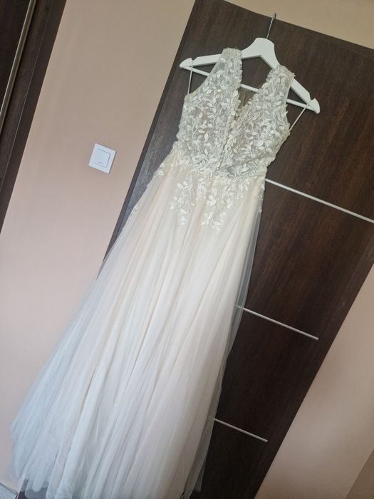 Suknia ślubna z kolekcji 2022