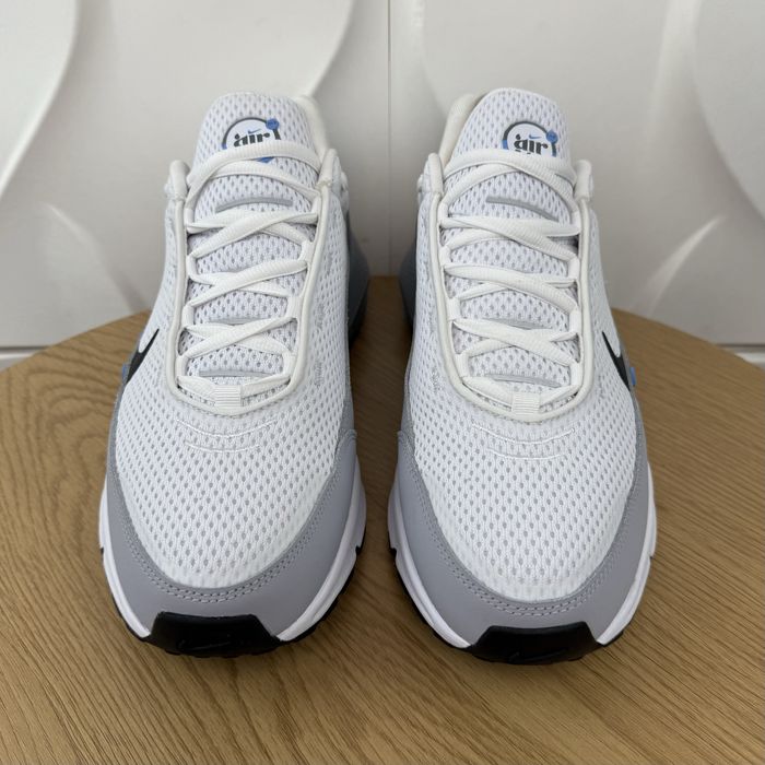 Нові оригінальні кросівки Nike air max pulse