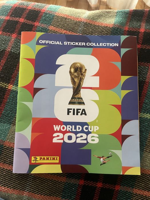 Coleção de cromos mundial 2026 panini incompleta
