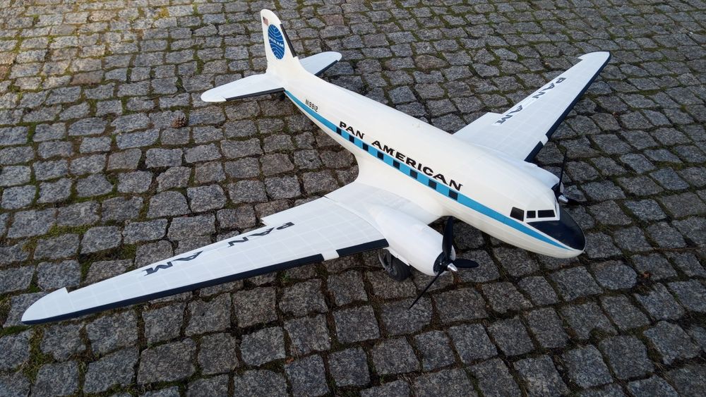 DC3 samolot RC (elementy druk 3D)