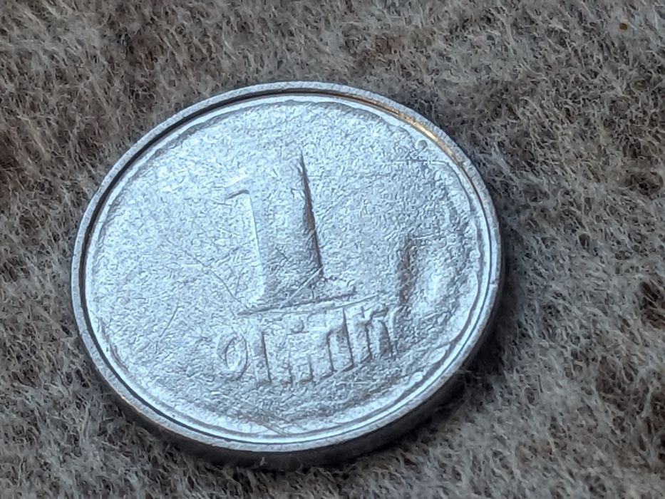 Монета 1 копейка, брак, непрочекан