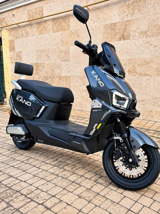 Corso Kano 2000W 30 a Lifepo4/30A 72v 2026 електроскутер Чорний