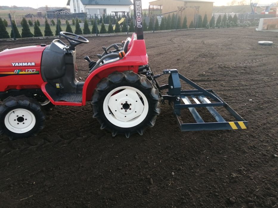 Usługi ogrodnicze glebogryzarka, kosiarka, równanie terenu kratą pod t