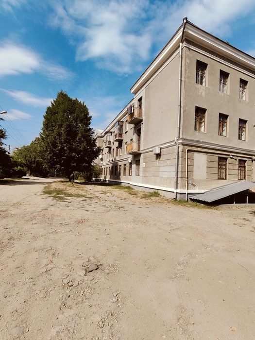 Продам квартира Лысая Гора ,  ул. Грушевая . Недорого!