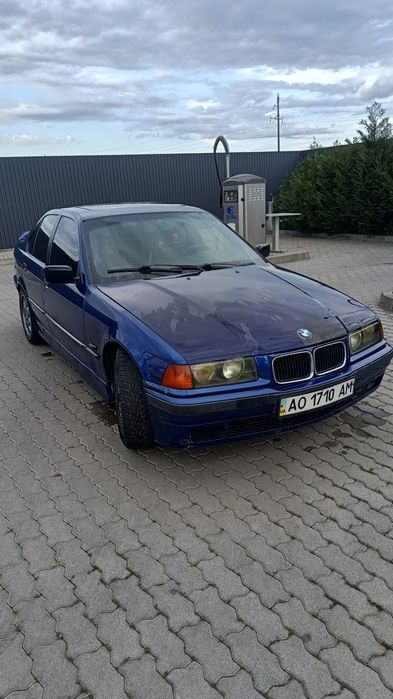 bmw e36i sedan 316