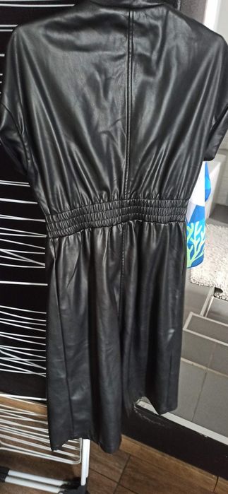Sukienka eko Midi m l czarna