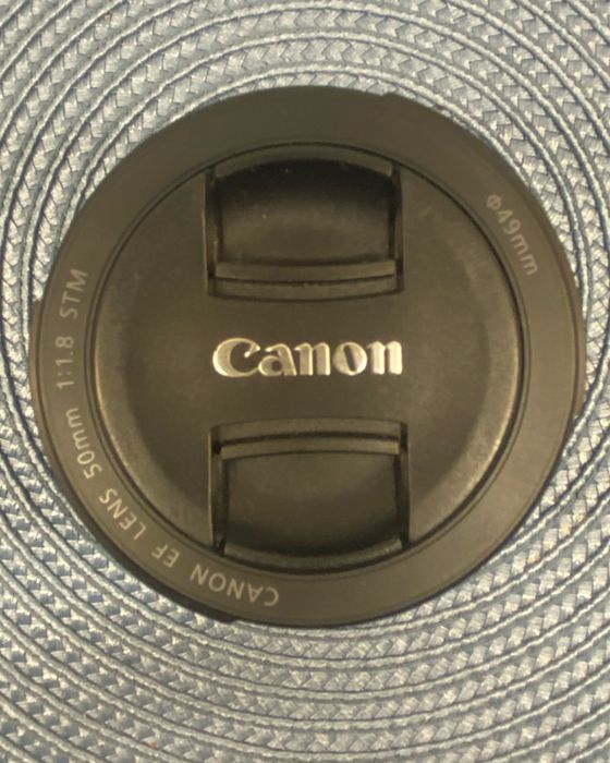 Canon ef 50mm - f/1.8 stm