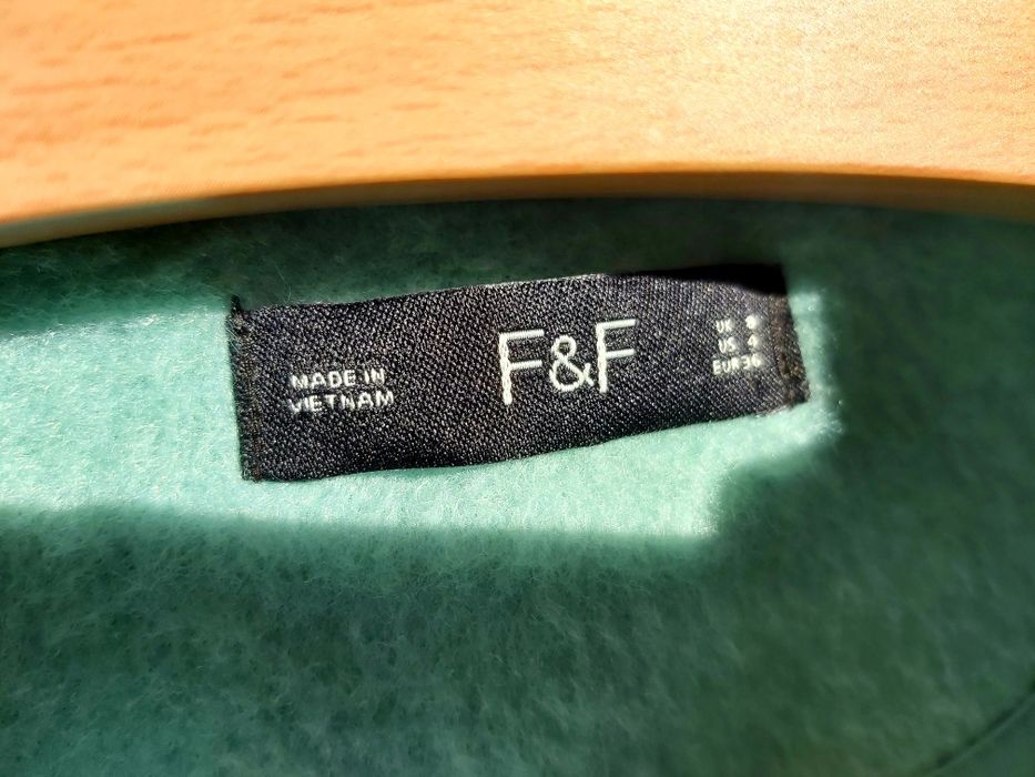 F&F. Płaszcz damski -turkusowy. R. 36