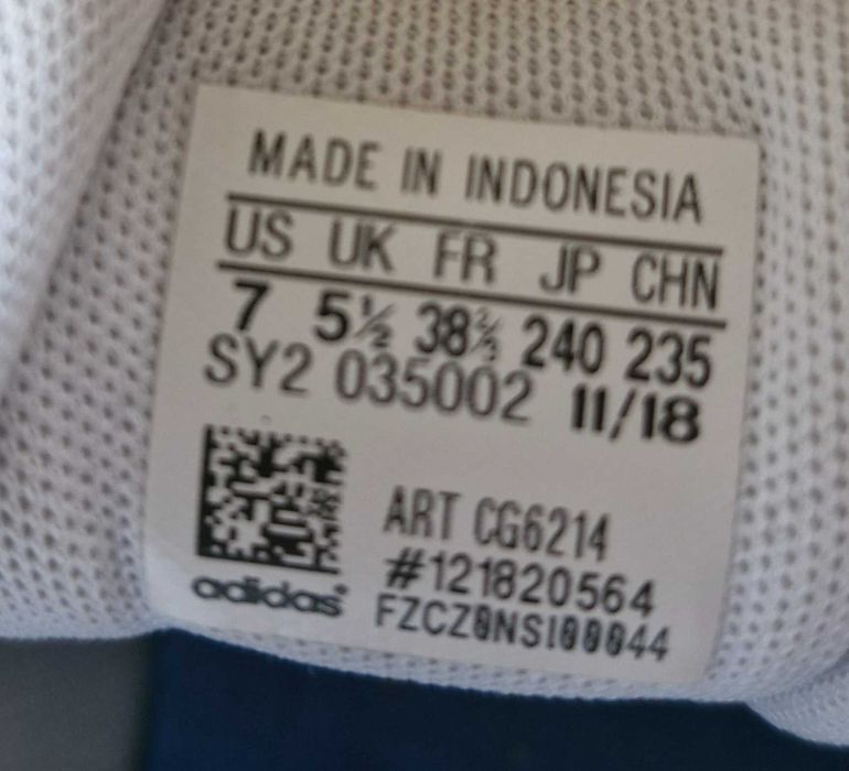 Adidasy marki adidass