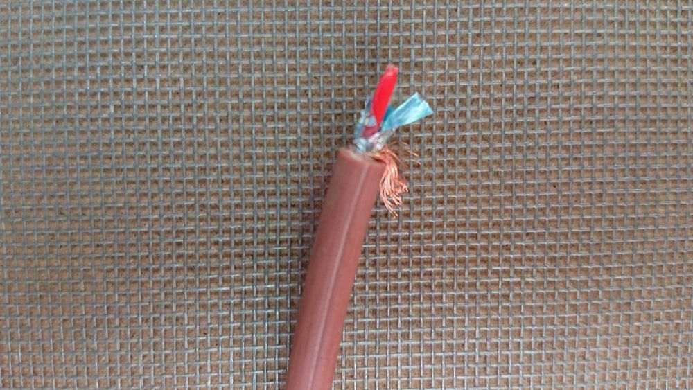 Межблочный кабель Camil Proftssional OFC C-01 направленный