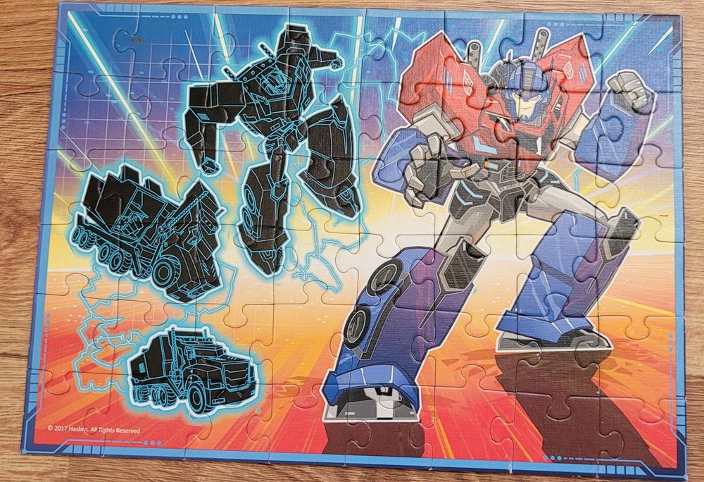 Puzzle transformers Trefl 4w1