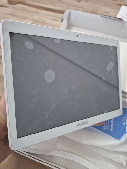 Планшет Archos T96