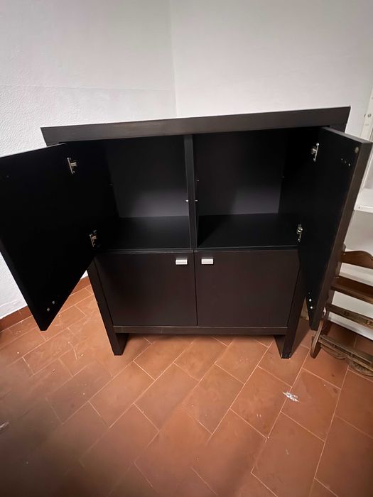 Aparador de estilo oriental/japonês, linhas modernas - muito sólido