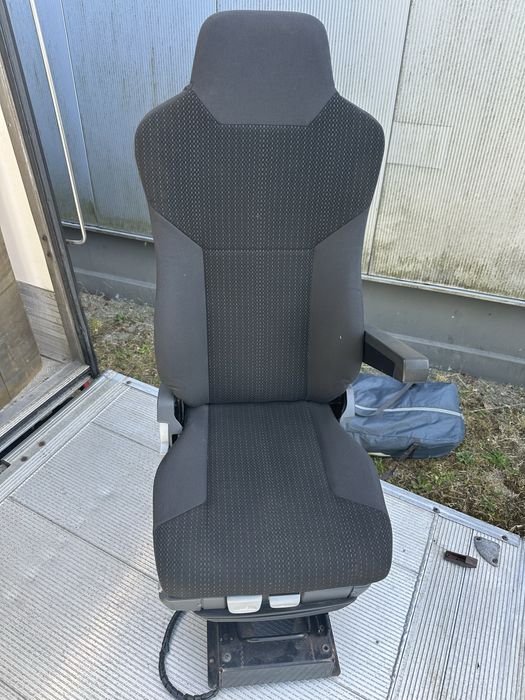 Пневмосидіння Man Daf Mercedes