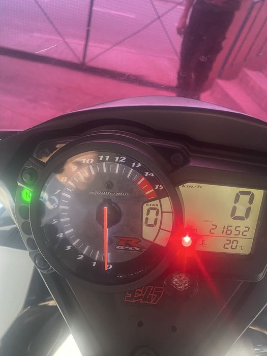 GSX 1000 R    K7