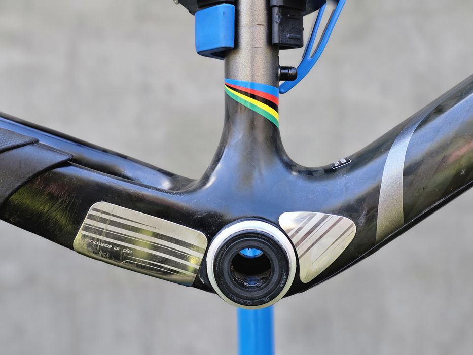 Карбонова рама Specialized Stumpjumper