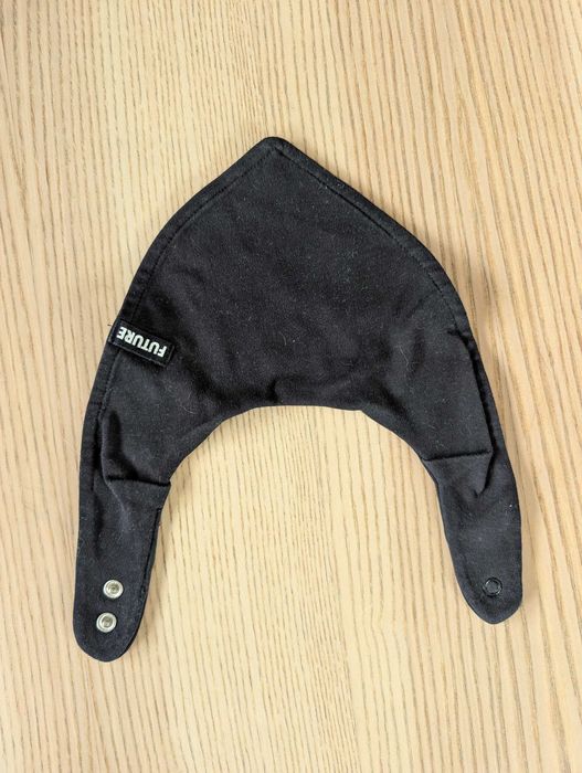 Bawełniany śliniaczek apaszka czarny Future