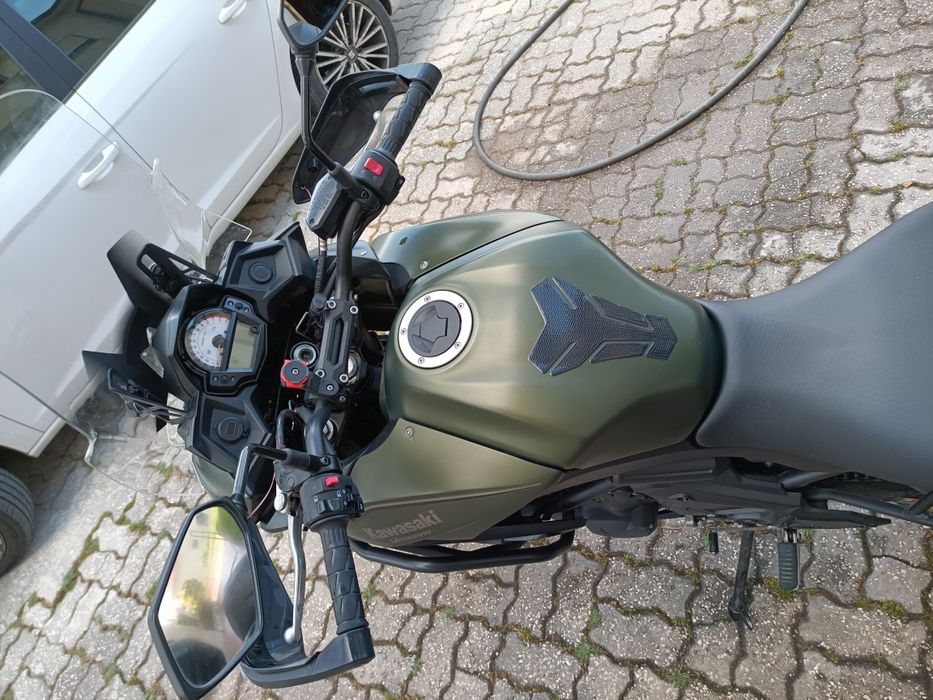 Kawasaki versus 650 cc