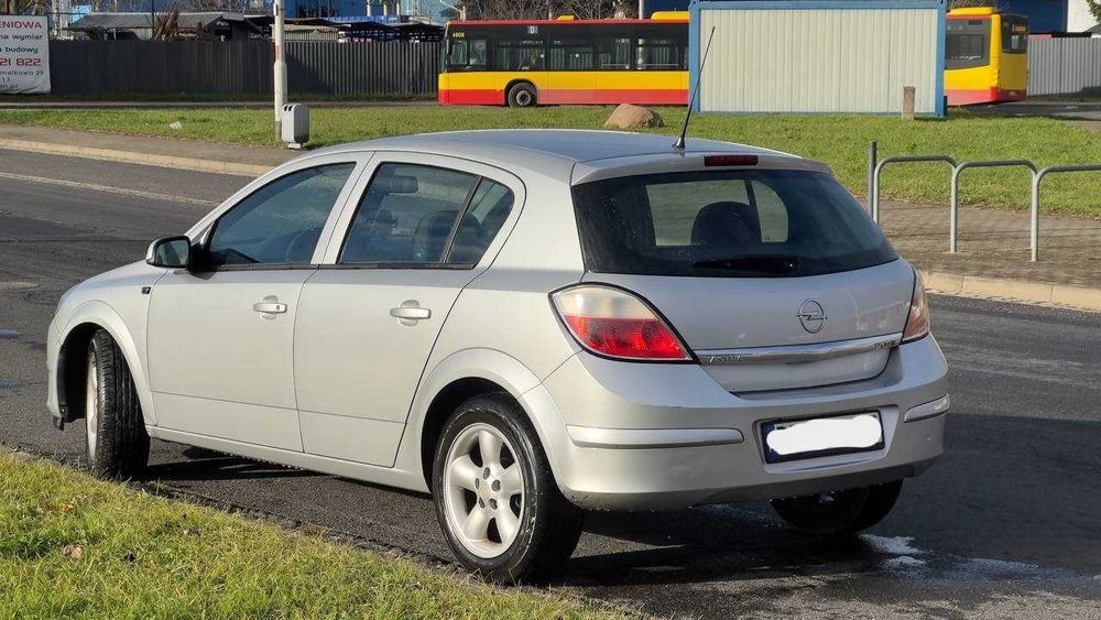 Opel Astra H • 2004 • 1.7 Diesel • Alufelgi