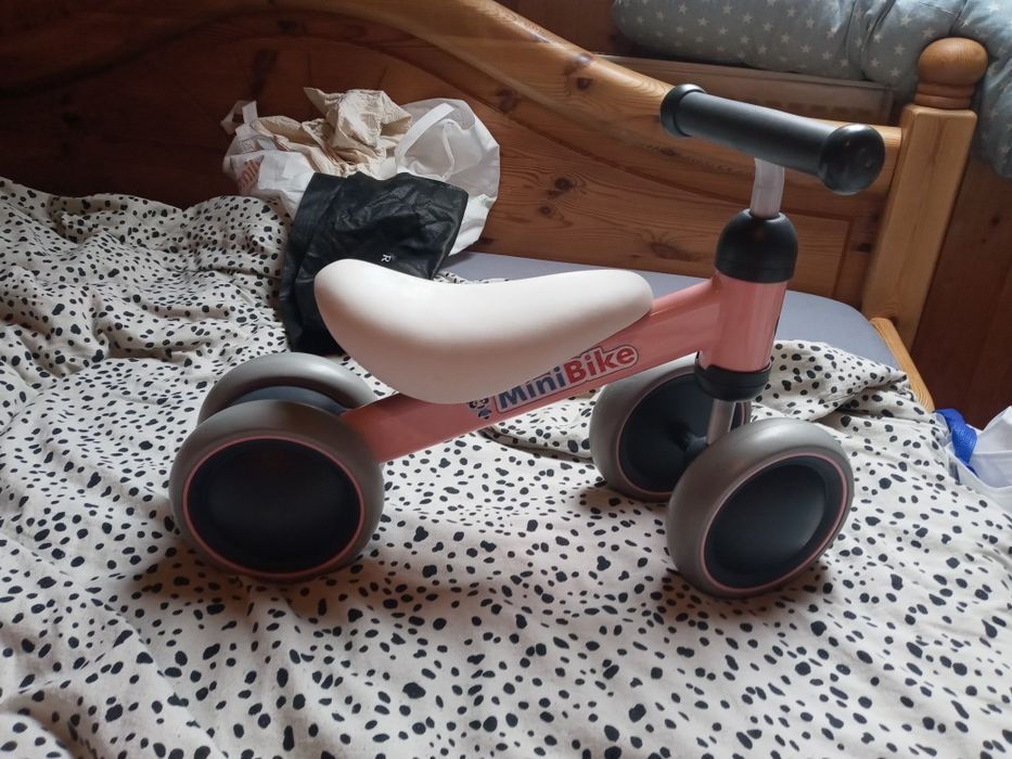 Sprzedam pierwszy rowerek