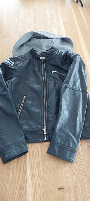 Odzież dla nastolatka