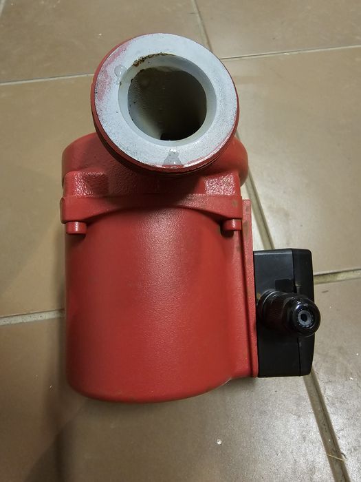 Pompa cyrkulacyjna c.w.u. oraz pompy obiegowe c.o.