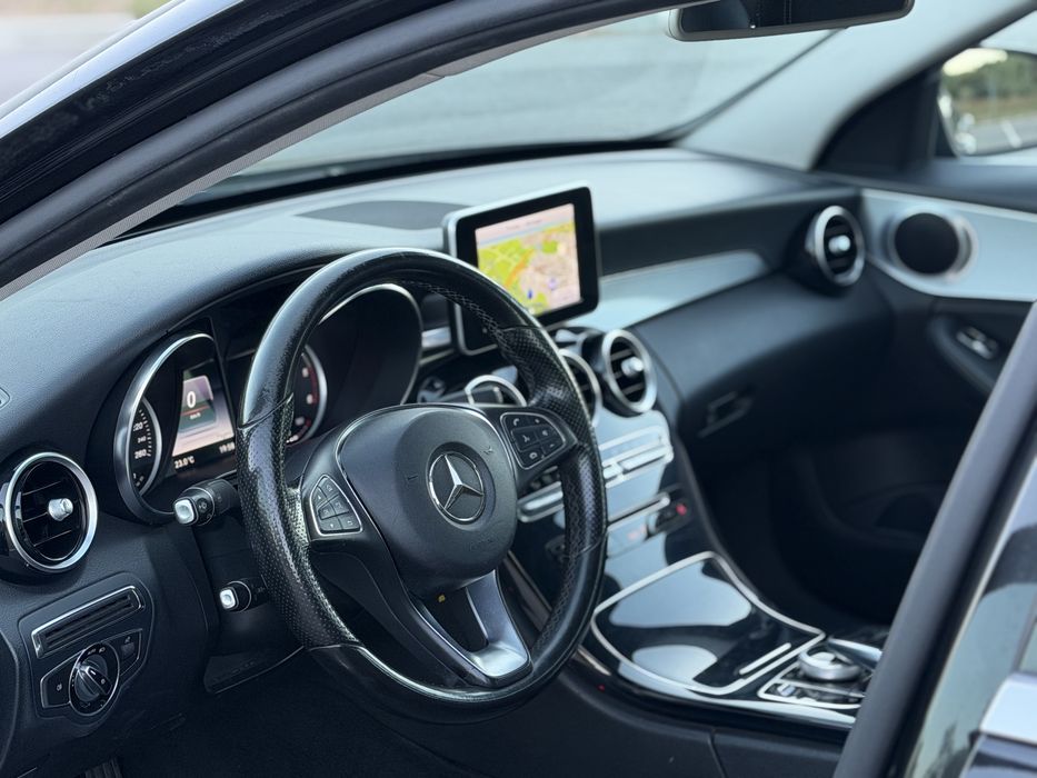 Mercedes-Benz C220 7G tronic de 2015 2.2cdi 170cv
