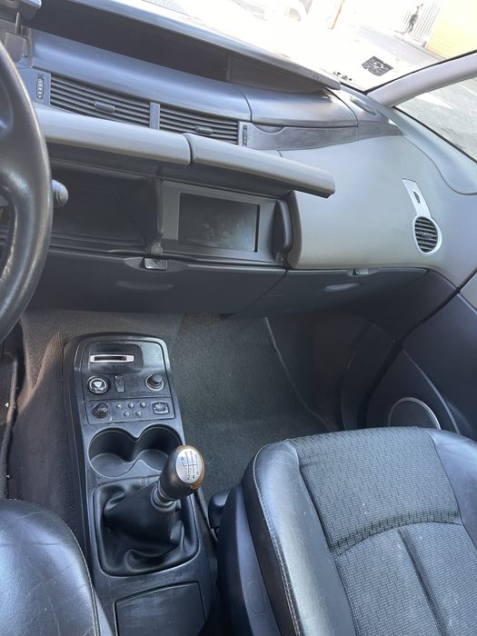 Рено Эспейс