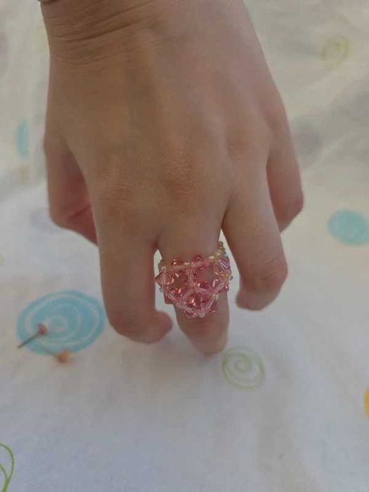 Conjunto / lote anel + brincos redondo rosa e anel transparente e rosa