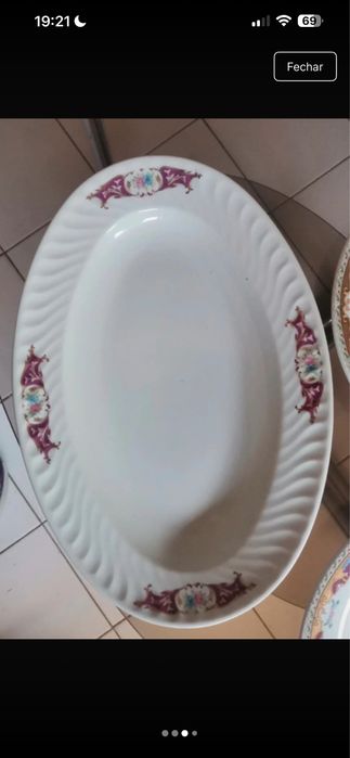 Conjunto de pratos e travessa Limoges