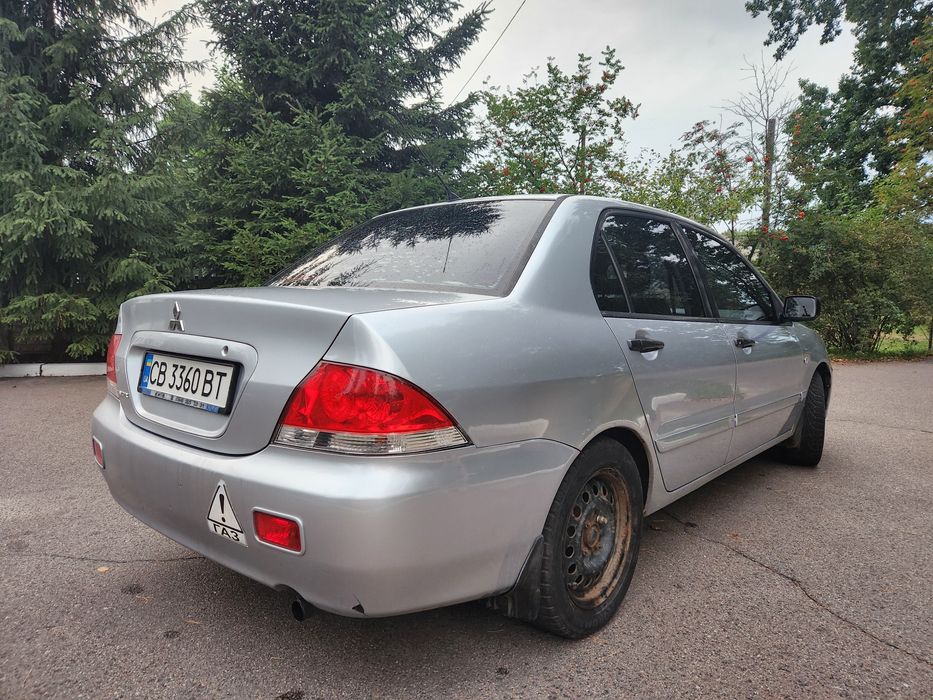 Mitsubishi LANCER 9