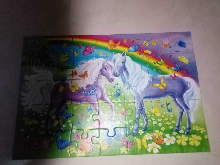 puzzles e bonecos para crianças