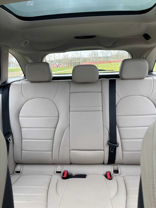 Mercedes C350e Híbrido Plug-in Nacional 152550 kms