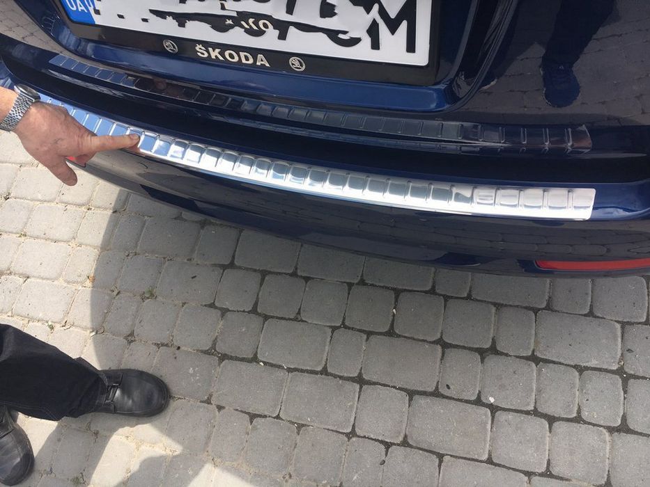 Mercedes E-class W211, W212, W213 Хром накладка на задний бампер (нерж