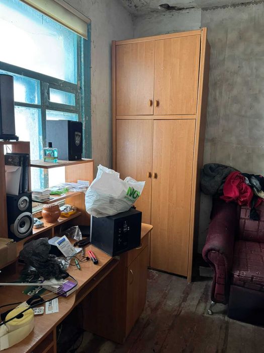 Продам ділянку в центрі Немішаєво. Поруч ж/д вокзал, ліцей, ринок.