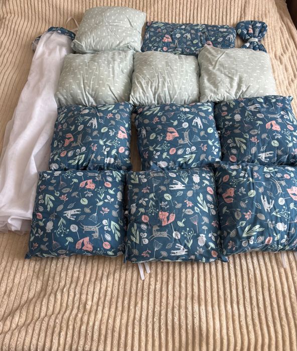 Бортики в ліжечко