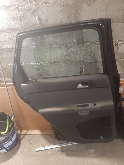 Volvo v50  drzwi lewe tylne