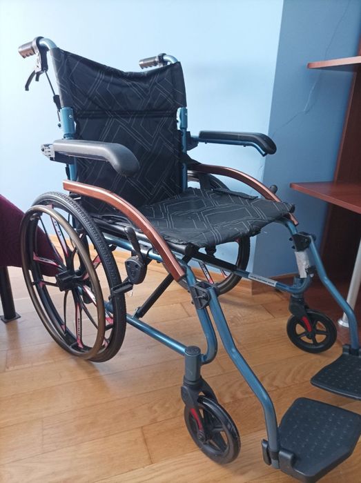 Wózek inwalidzki aluminiowy składany