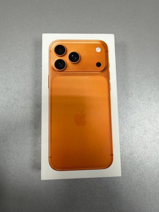 New Iphone 17 Pro Max 256Gb neverlock Cosmic Orange E-sim 1280$