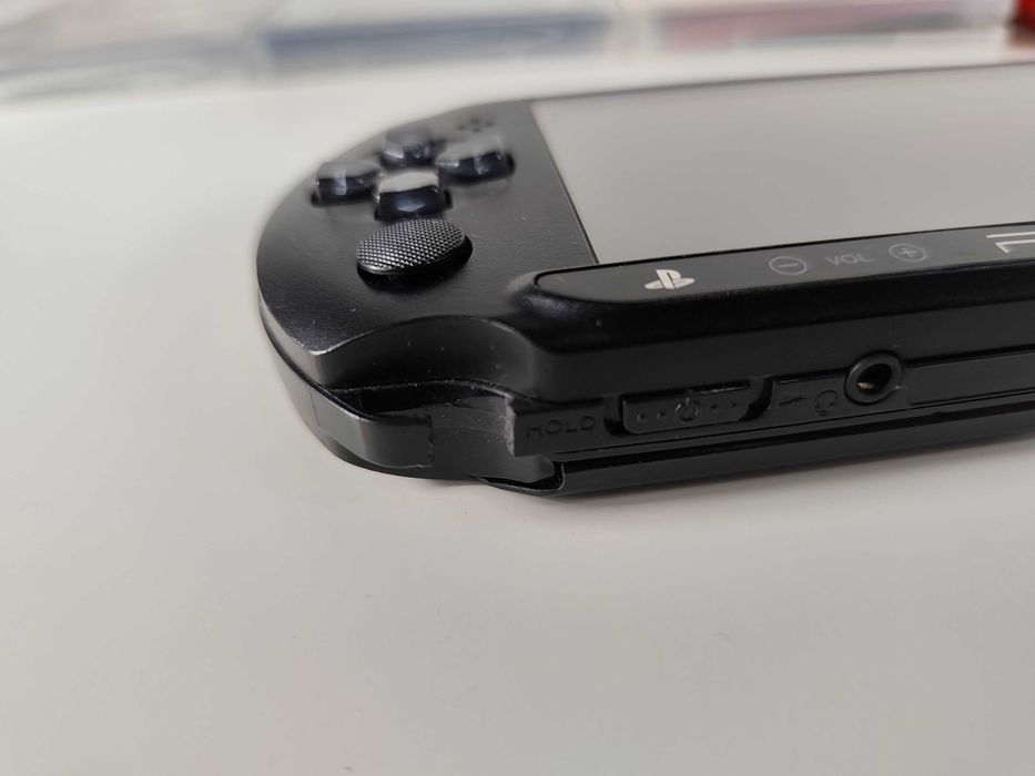 Consola Playstation Portable + 7 Jogos