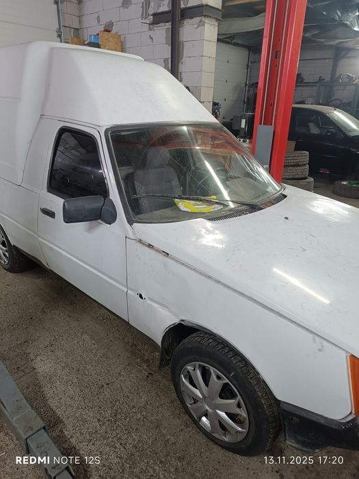 Розборка Таврія пікап Заз 11055 1.2 інжектор 2007 рік  5 Ступка