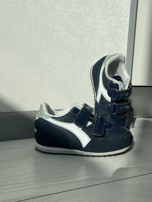 Кросівки DIADORA