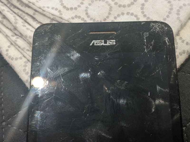 ASUS Zenfone 5 (J00T), LineageOS 14.1 (A7.1.2)