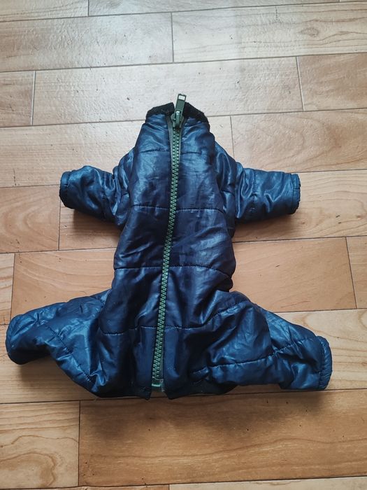 Комбінезон на синтепоні для маленького цуценя малих порід