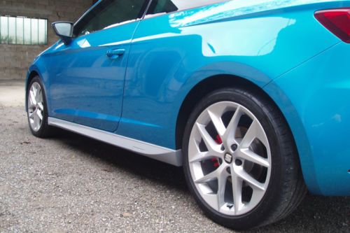 Aleron/Aileron Cupra + Embaladeiras Seat Leon SC 5F (3 Portas)